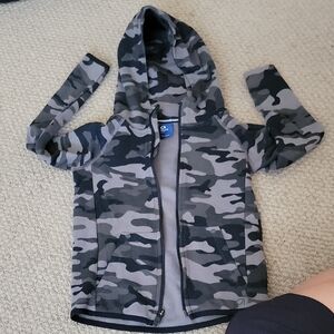 GAP Fit Camouflage Zip-Up Jacket